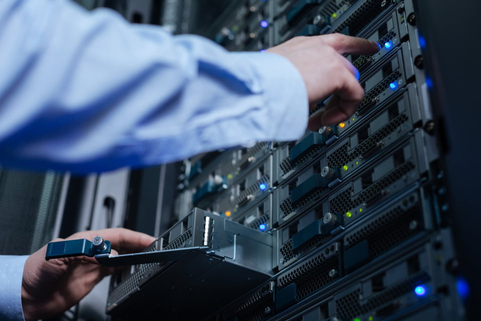 hardware support service